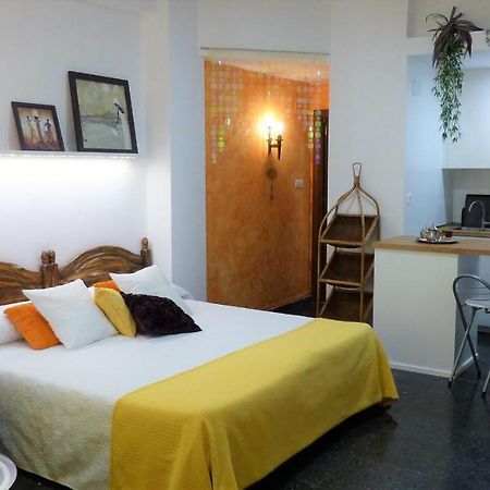 Estudio Con Encanto En La Carihuela Torremolinos Kültér fotó