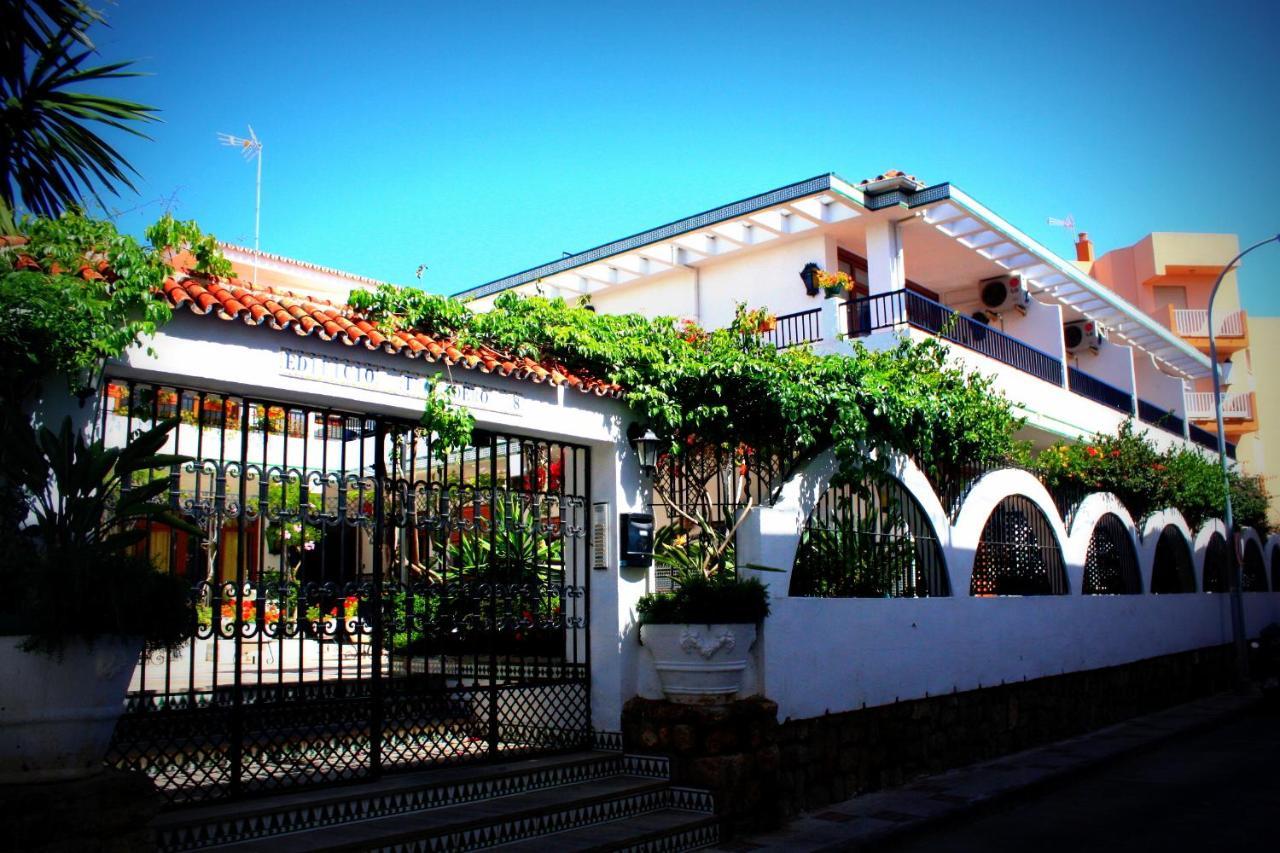 Estudio Con Encanto En La Carihuela Torremolinos Kültér fotó