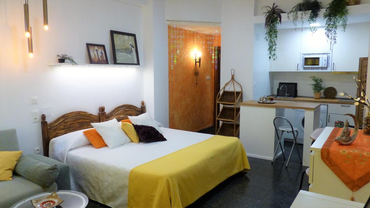 Estudio Con Encanto En La Carihuela Torremolinos Kültér fotó
